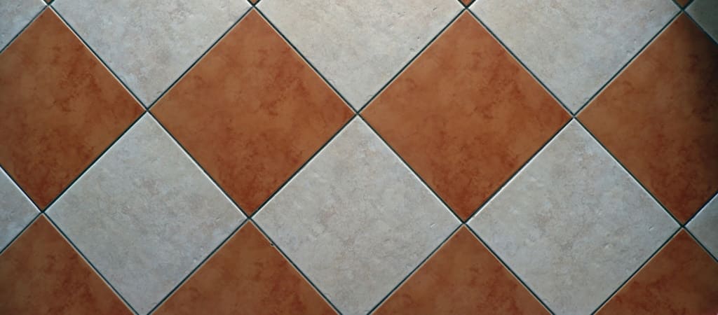 Grubość płytki z klejem